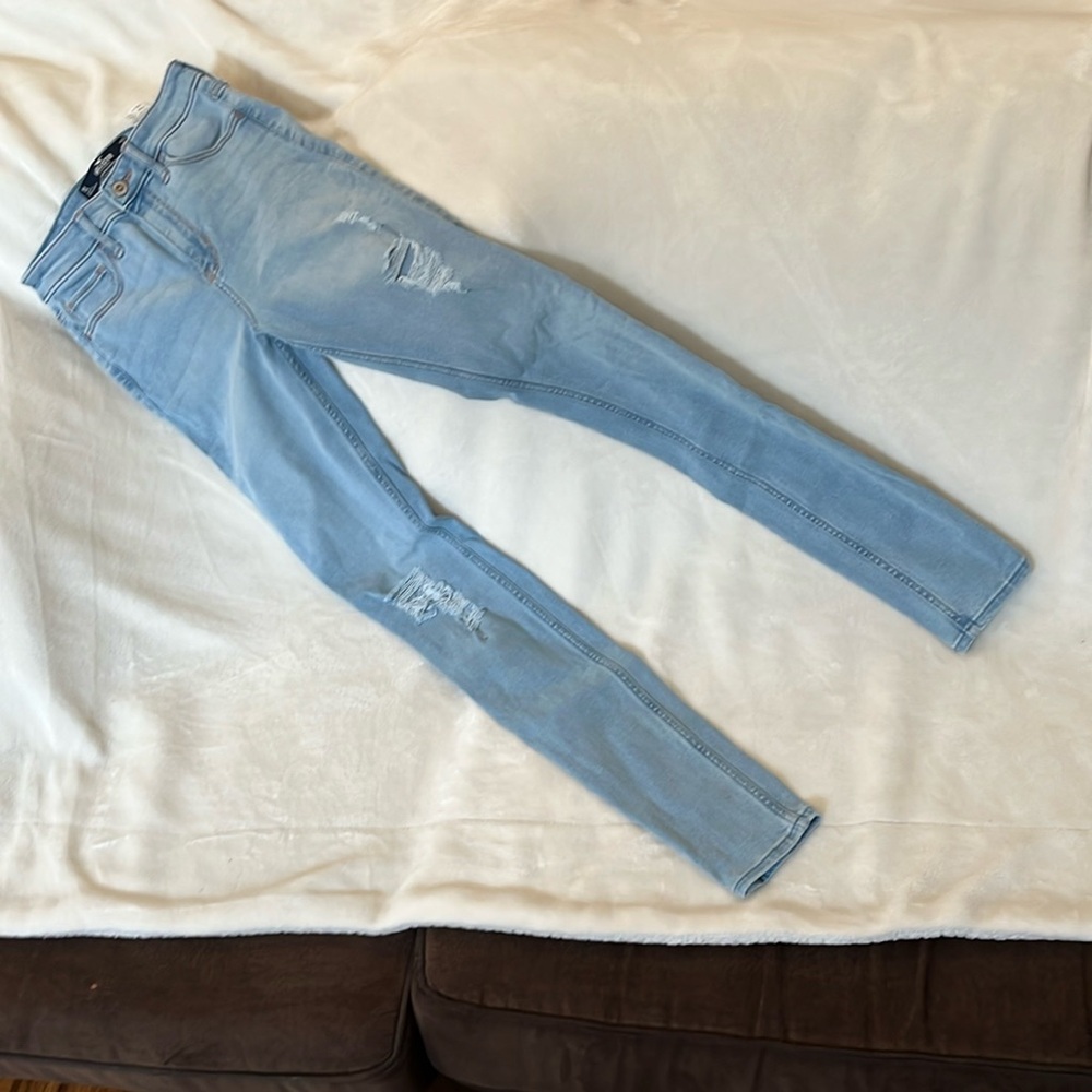 ☆Hollister Ultra High Rise Super Skinny Jeans☆